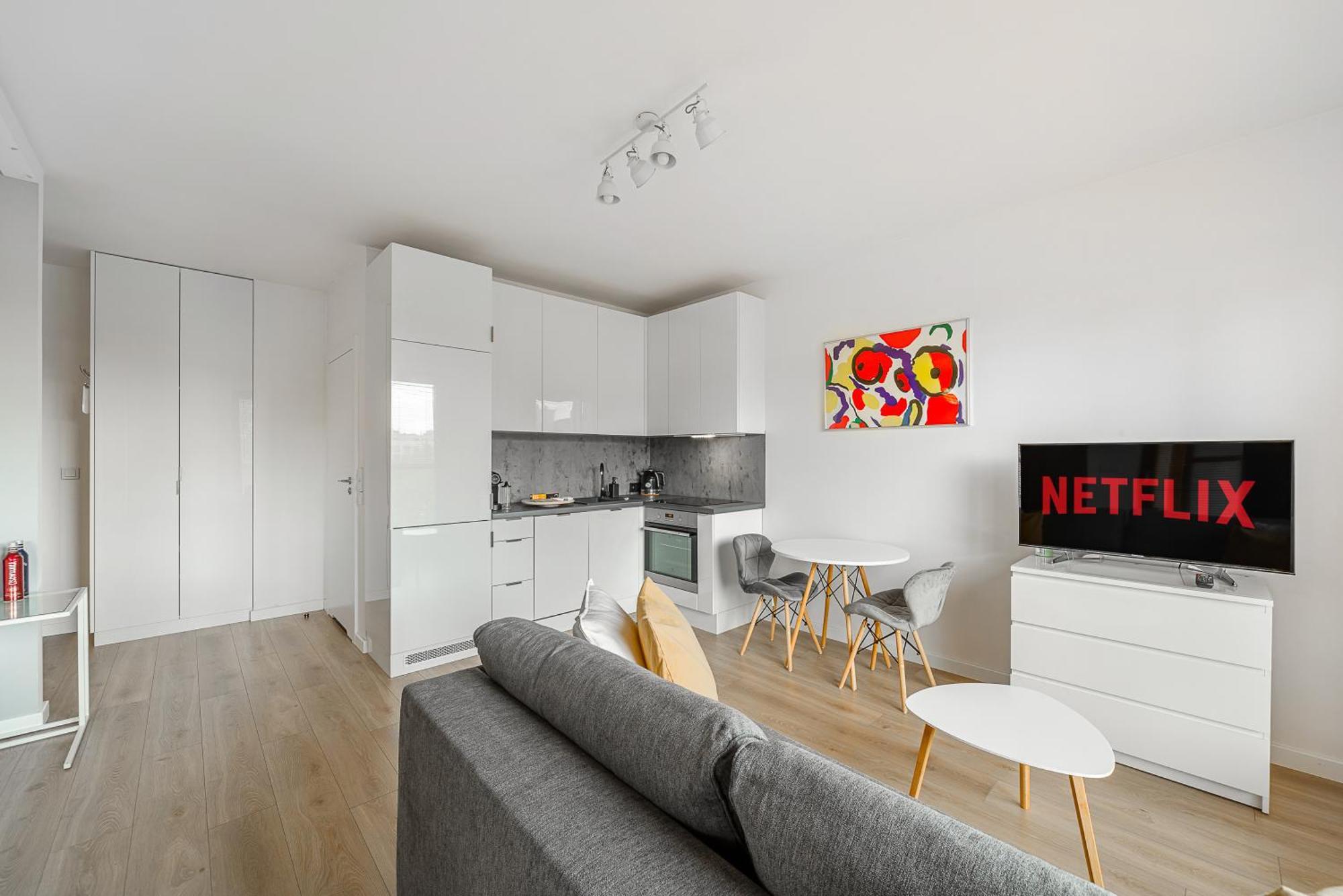 Luxury Apartments Mennica Residence With Parking Warsaw Exterior photo